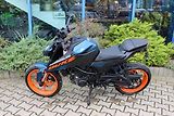 KTM 125 Duke (2024) 125 2025/24 - náhled 11