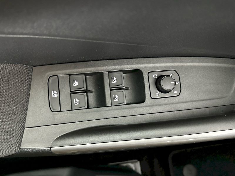 Škoda Fabia (2025) 1.0TSI 85kW Top Selection - fotka 27 z 31