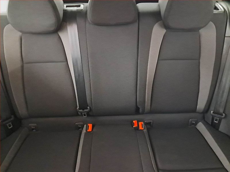 Škoda Karoq (2021) 1.5 TSI - fotka 10 z 21