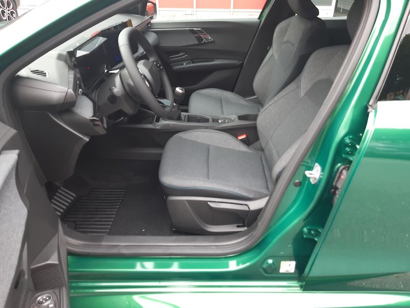 Renault Clio (2026) Evolution TCe 115  - fotka 9 z 18