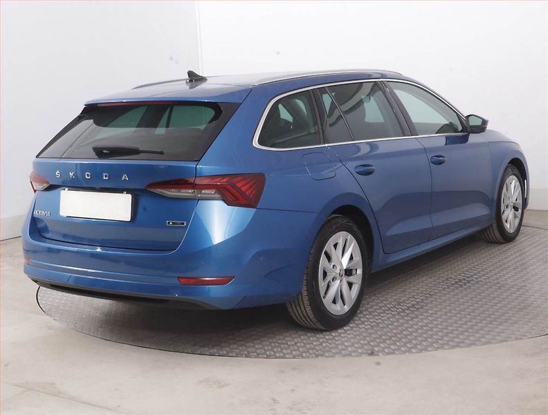 Škoda Octavia (2021) Style 1.5 TSI e-tec, Automat - fotka 5 z 18
