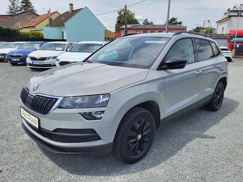 Škoda Karoq 2.0 TDi 110kW 4x4 AMBITION *ČR - fotka 1 z 47