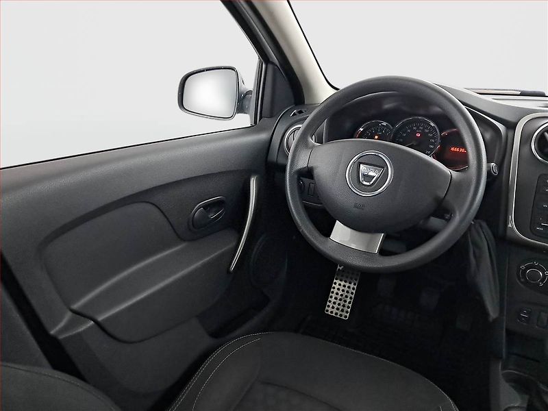 Dacia Logan (2014) 1.2 16V, Serv.kniha - fotka 7 z 13