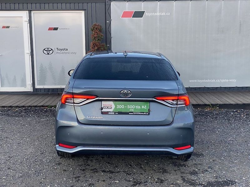 Toyota Corolla 1.5i, ČR, Style Tech, záruka - fotka 6 z 16