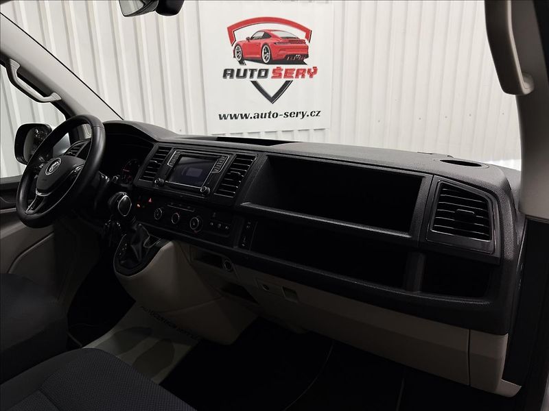 Volkswagen Transporter 2.0TDI 150kW 4MOTION KOMBI 1M - fotka 35 z 39