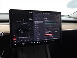 Tesla Model Y (2023) Long Range AWD 75kWh, SoH 91% - náhled 21