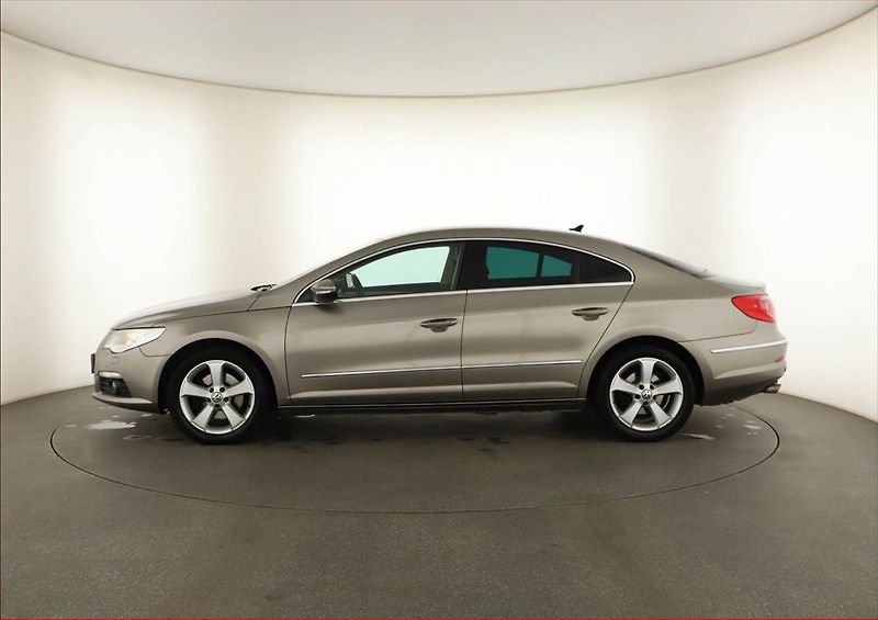 Volkswagen Passat CC (2011) 2.0 TDI, 4X4, Serv.kniha - fotka 3 z 15