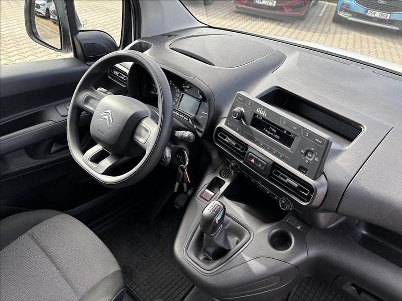 Citroën Berlingo 1,5 75kW L1 - fotka 15 z 29