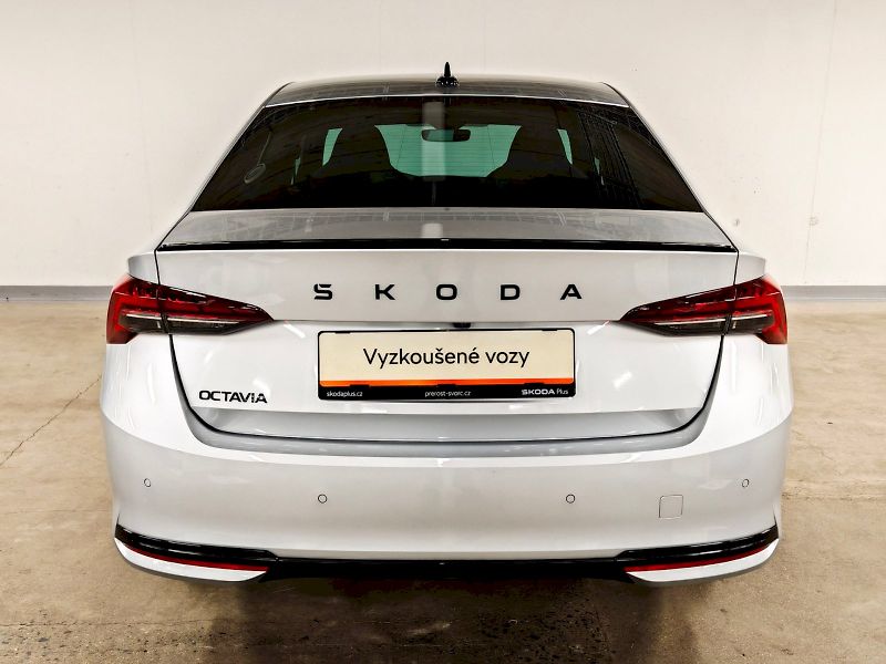 Škoda Octavia (2025) 2.0 TDI 110 kW Sportline - fotka 31 z 35
