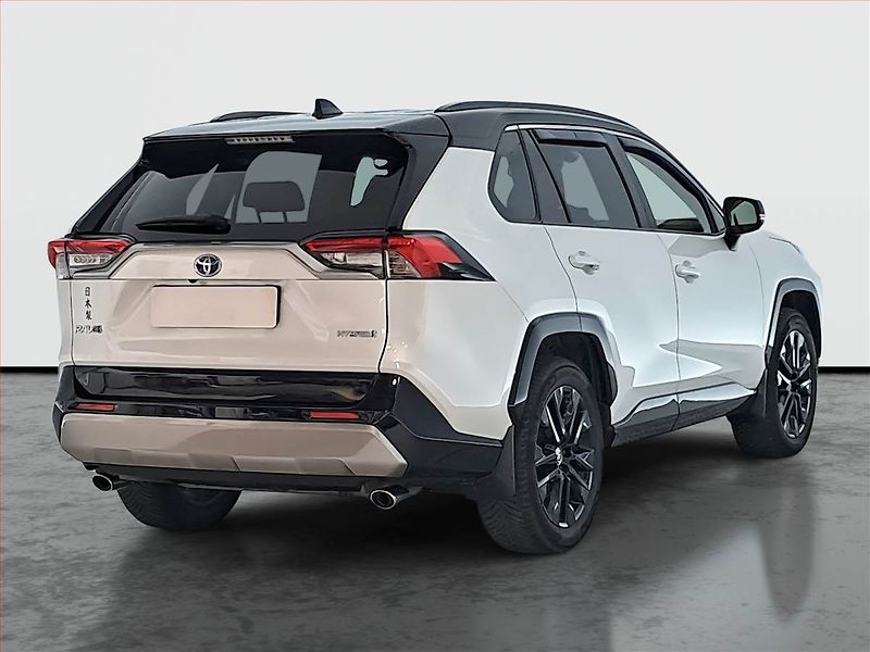 Toyota RAV4 (2023) 2.5 Hybrid - fotka 5 z 22