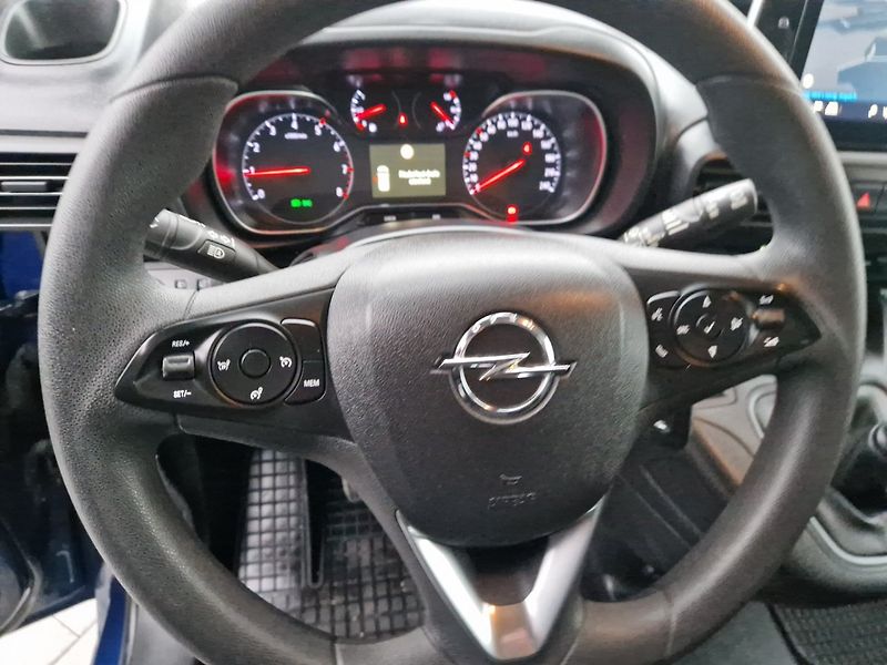 Opel Combo (2021) LIFE 1,5 CDTi - fotka 22 z 30