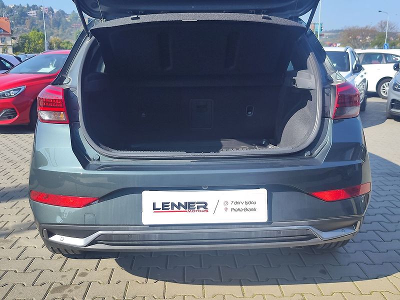 Hyundai i30 1.5 T-GDI/103kW Style DCT - fotka 9 z 33