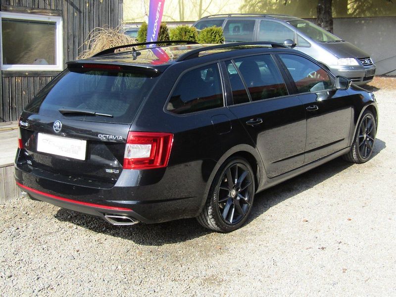 Škoda Octavia (2016) RS 2.0 TDI DSG 4X4 - fotka 11 z 44