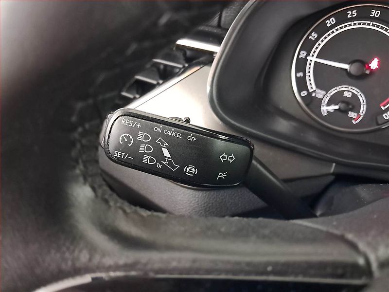 Škoda Scala (2019) 1.6 TDI, Tempomat - fotka 18 z 19