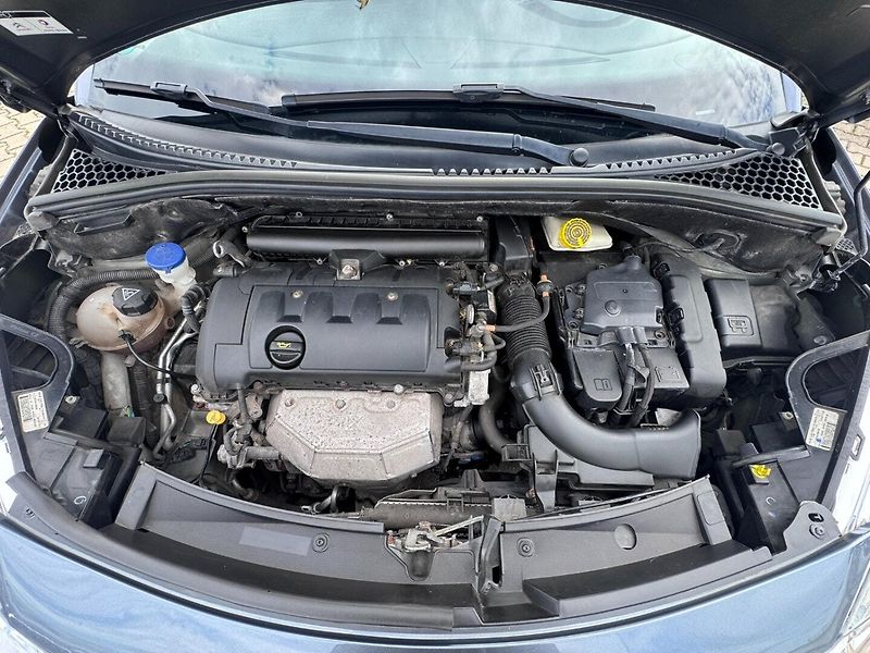 Citroën C3 (2012) 1,4i 70 KW KOLEMETRY 2. MAJ - fotka 38 z 42