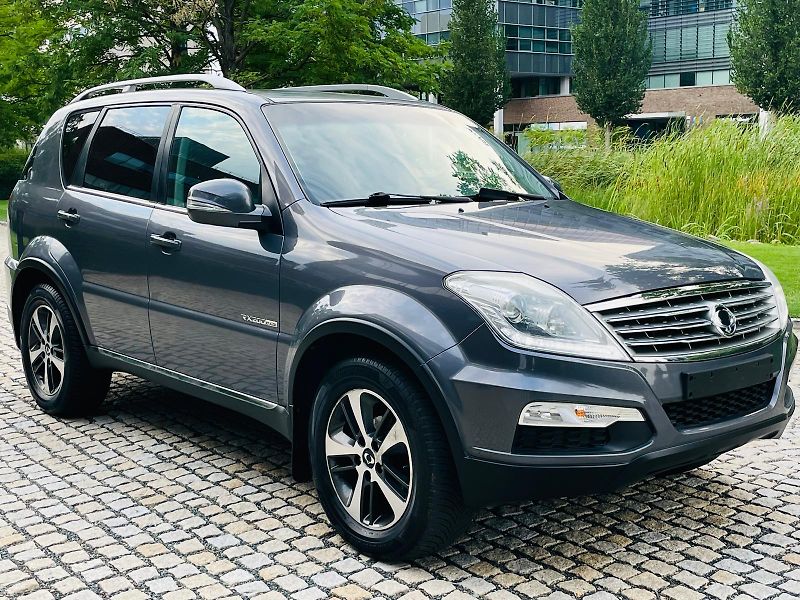 SsangYong Rexton 2.0TD 4x4 AUTOMAT TAŽNÉ VÝHŘEV - fotka 7 z 51