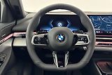 BMW Řada 5 540d xDrive Touring - náhled 20