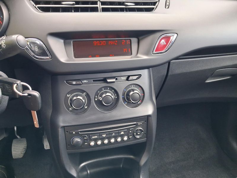 Citroën C3 (2016) SERVISKA NOVÉ ROZVODY NOVÁ STK - fotka 24 z 32