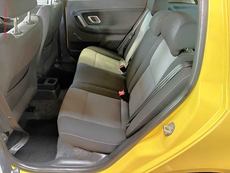 Škoda Fabia (2008) 1.4i, AC - fotka 10 z 13
