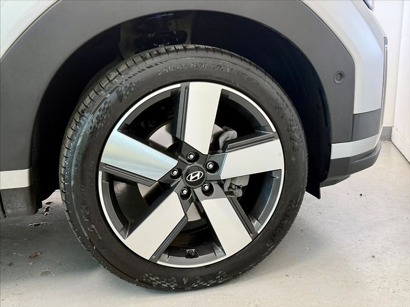 Hyundai Santa Fe 1,6 T-GDI STYLE PREMIUM BOSE - fotka 27 z 29