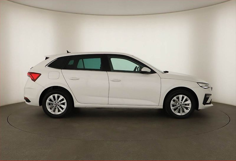 Škoda Scala (2025) 1.0 TSI, Top Selection, FullLe - fotka 6 z 16