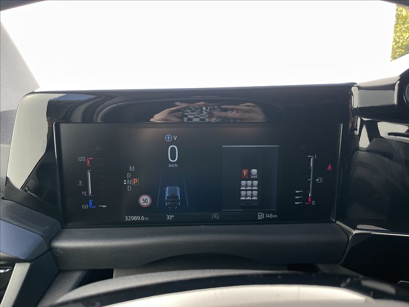 Ford Tourneo Custom 2,0 EcoBlue AWD A8 L2 Titanium - fotka 9 z 21