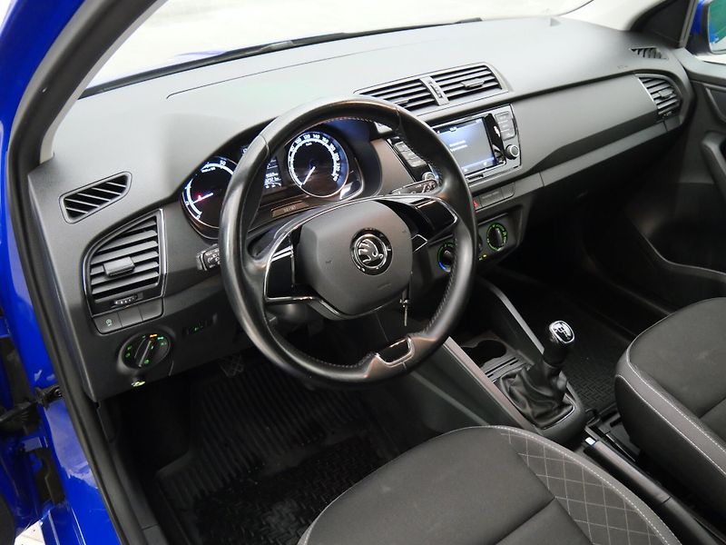 Škoda Fabia - fotka 5 z 22
