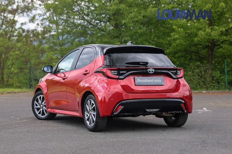 Toyota Yaris SELECTION STYLE - fotka 18 z 20