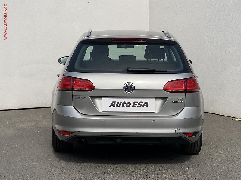 Volkswagen Golf (2016) 1.2 TSi, AC, bixen, park - fotka 5 z 21