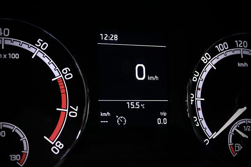 Škoda Octavia 3 FL Combi  1.4 TSI 110 kW - fotka 19 z 29