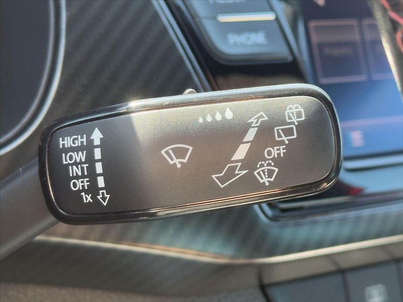 Škoda Fabia 1,0 TSI 81kW CZ Monte Carlo - fotka 20 z 36