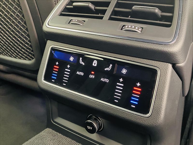Audi A6 2,0 40 TDI Avant Sport - fotka 24 z 29