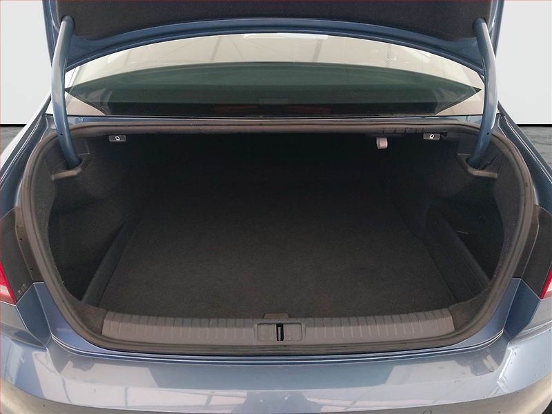 Volkswagen Passat (2016) Comfortline 2.0 TDI, Automat - fotka 14 z 18
