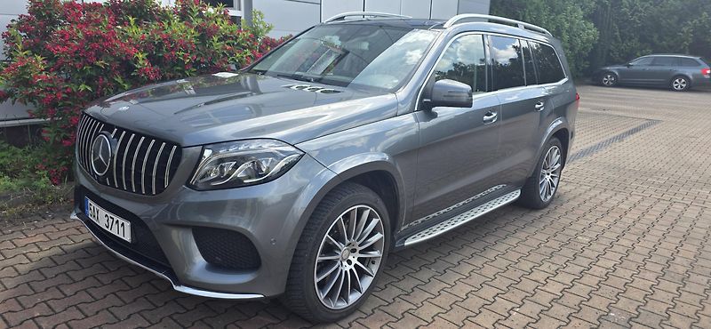 Mercedes-Benz GLS (2016) - fotka 5 z 22