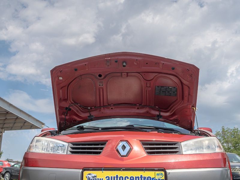 Renault Mégane (2005) 1.6i 16V 83KW – WINDSCHOTT - fotka 34 z 38