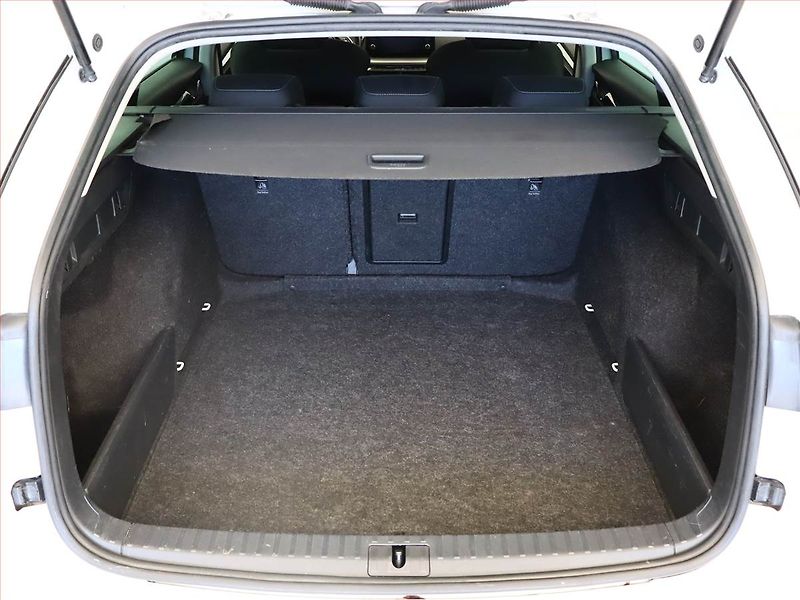 Škoda Octavia (2020) Ambition 2.0 TDI, Tempomat - fotka 11 z 16