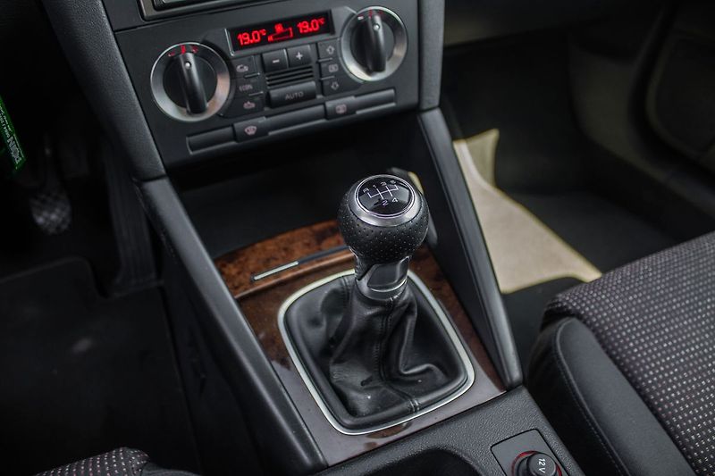 Audi A3 MT/5 FWD 77kW - fotka 15 z 17