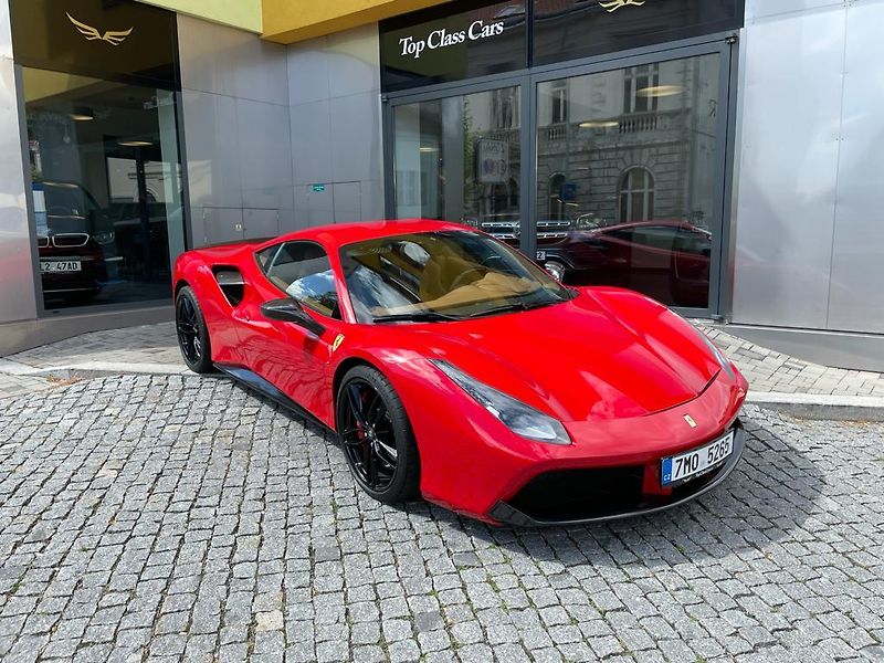 Ferrari 488 (2017) GTB LIFT CARBON CAPRISTO IHNED - fotografie inzerátu