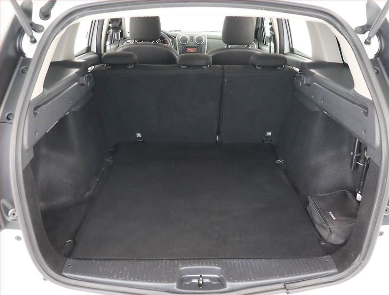 Dacia Logan (2016) 0.9 TCe, LPG, Serv.kniha - fotka 13 z 18