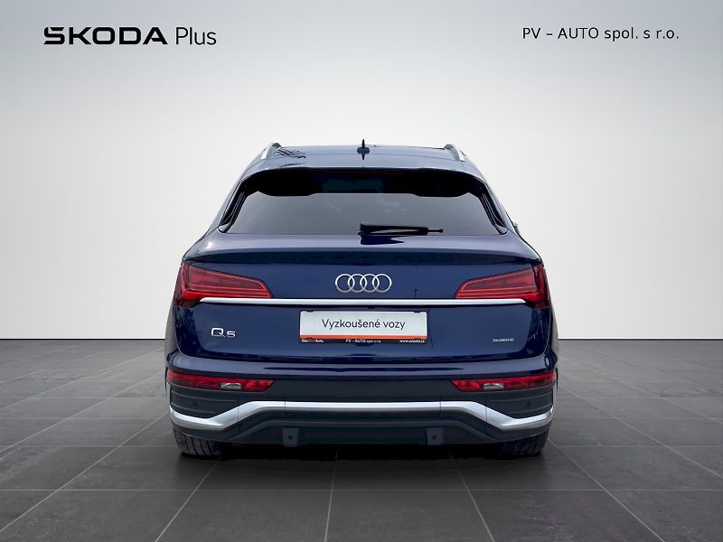 Audi Q5 (2022) Sportback 40 TDI 150 kW Quattr - fotka 28 z 35