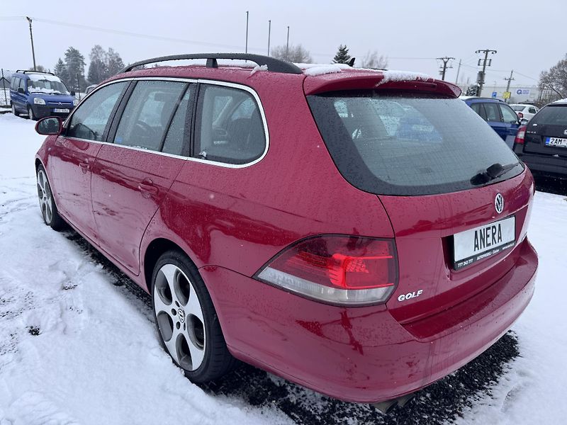 Volkswagen Golf Variant VI, 2010,2.0 TDI 103 kW - fotka 6 z 18