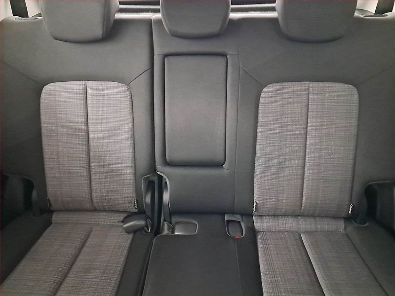 Kia Venga (2011) 1.4 CVVT, Tempomat - fotka 10 z 16