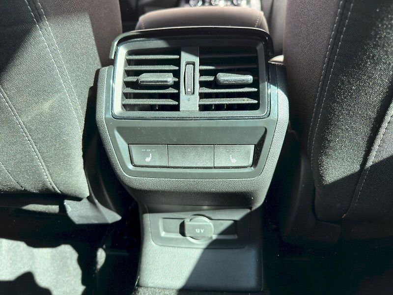 Škoda Karoq (2024) SPORTLINE TSI 1.5/110KW 7AP - fotka 9 z 38