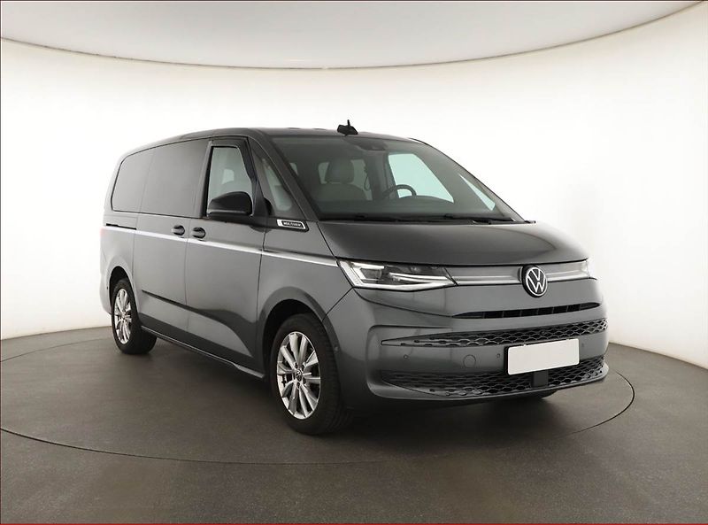 Volkswagen Multivan (2023) 2.0 TDI - fotka 1 z 23