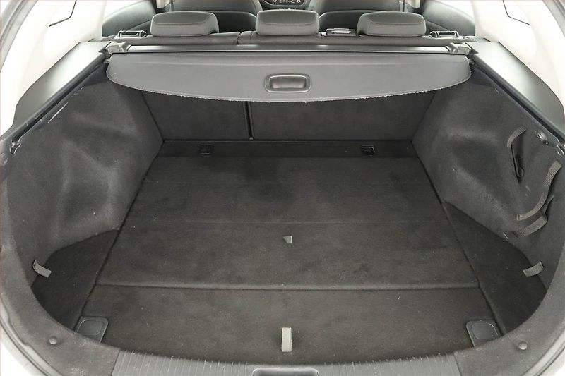 Kia Ceed (2012) 1.4 CRDi, nová STK - fotka 12 z 13