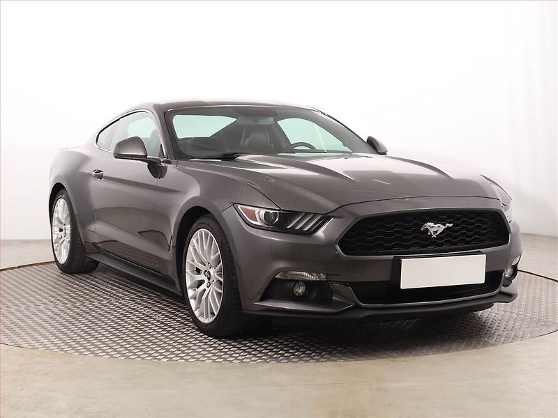 Ford Mustang (2017) 2.3 Ecoboost - fotografie inzerátu