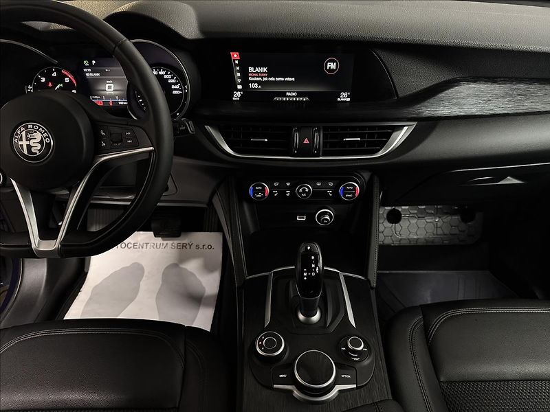 Alfa Romeo Stelvio 2.2JTDM 154kW Q4 SUPER 2XKOLA - fotka 18 z 40