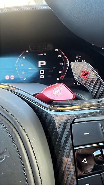BMW M3 (2022) Comp., XDrive, HUD, Akrapovic - fotka 2 z 32