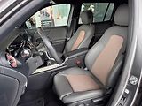 Mercedes-Benz EQB 300 4M 360 Burmester Distronic - náhled 8