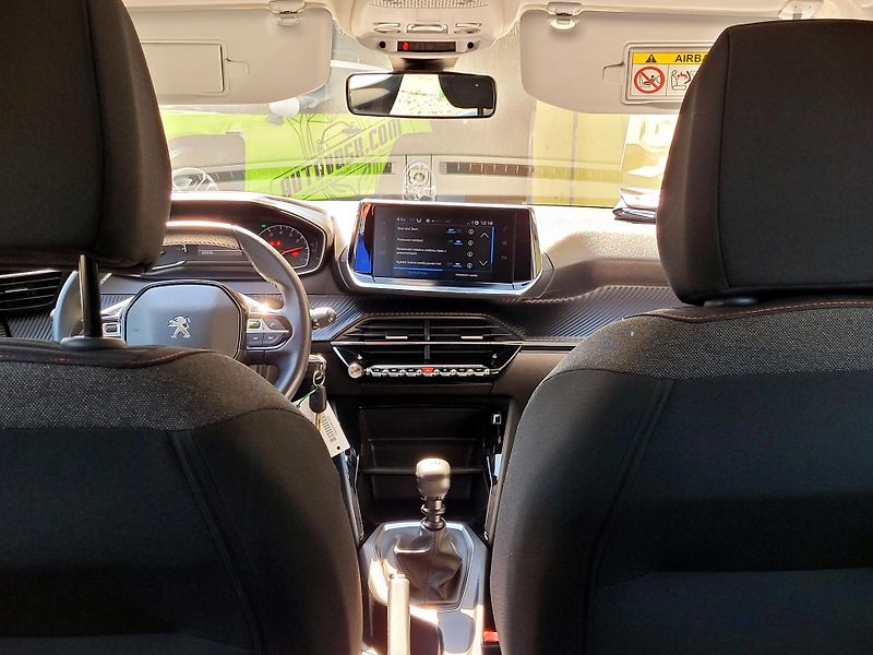 Peugeot 208 Active Pack S&S SERV.KNIHA     - fotka 14 z 39